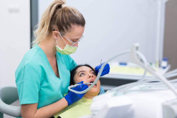 Best Weekend Emergency Dental Services in Petaluma, CA